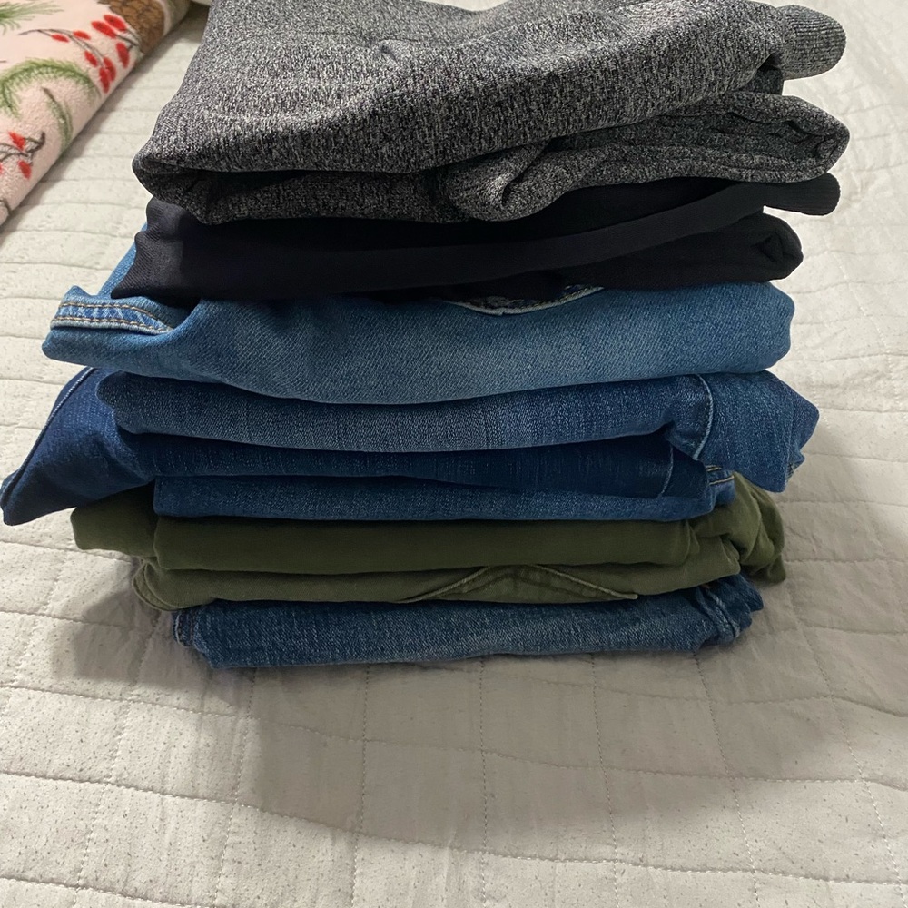 Maternity Clothes- all of them pictured